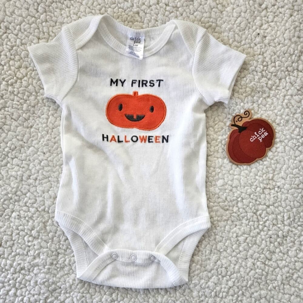 Chick pea kids‎ baby "my first Halloween" white one piece with snaps size 3-6mo
